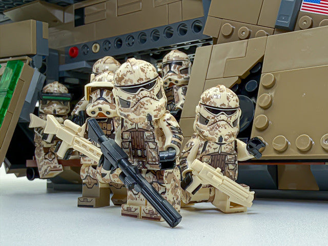 Tactical Gunship + 12 Desert Camo Clone Troopers