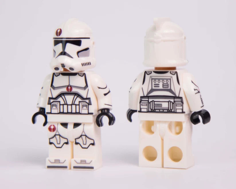 91st Recon Corps clone trooper 2020 style custom minifigure with Phase 1 and Phase 2 helmets - view 2
