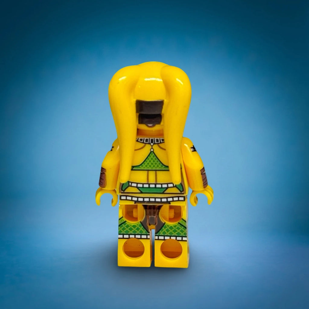 Yellow Twi'lek dancer custom minifigure, view 3